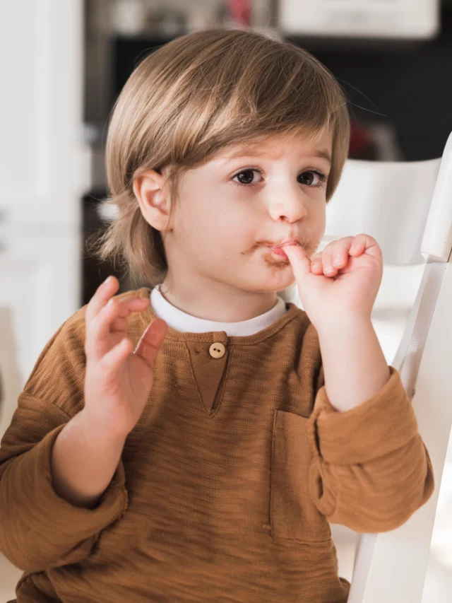 Ways to Wean a Child Off Thumb Sucking